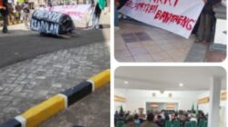 Massa HMI Geruduk DPRD Bantaeng, Bakar Keranda Mayat dan Ban, Lanjutkan Rapat Bersama DPRD